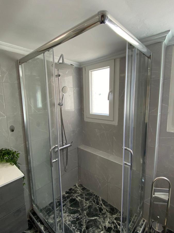 Gnaios Penthouse Apartment Солун Екстериор снимка