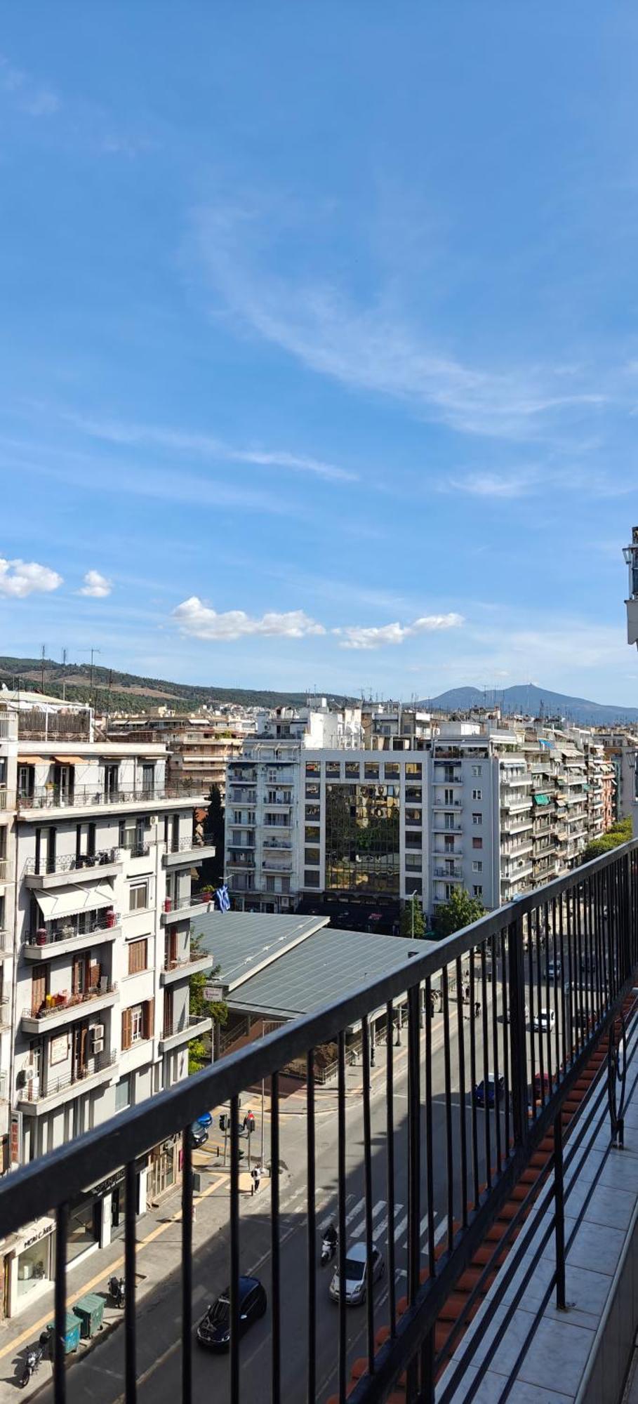 Gnaios Penthouse Apartment Солун Екстериор снимка